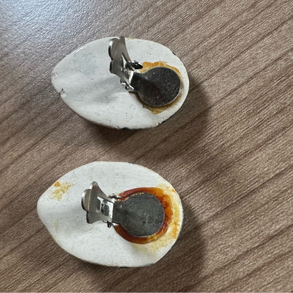 Vintage Ceramic Face Clip-On Earrings | Hand-Painted Whimsical Folk Art Jewelry - Picture 10 of 11
